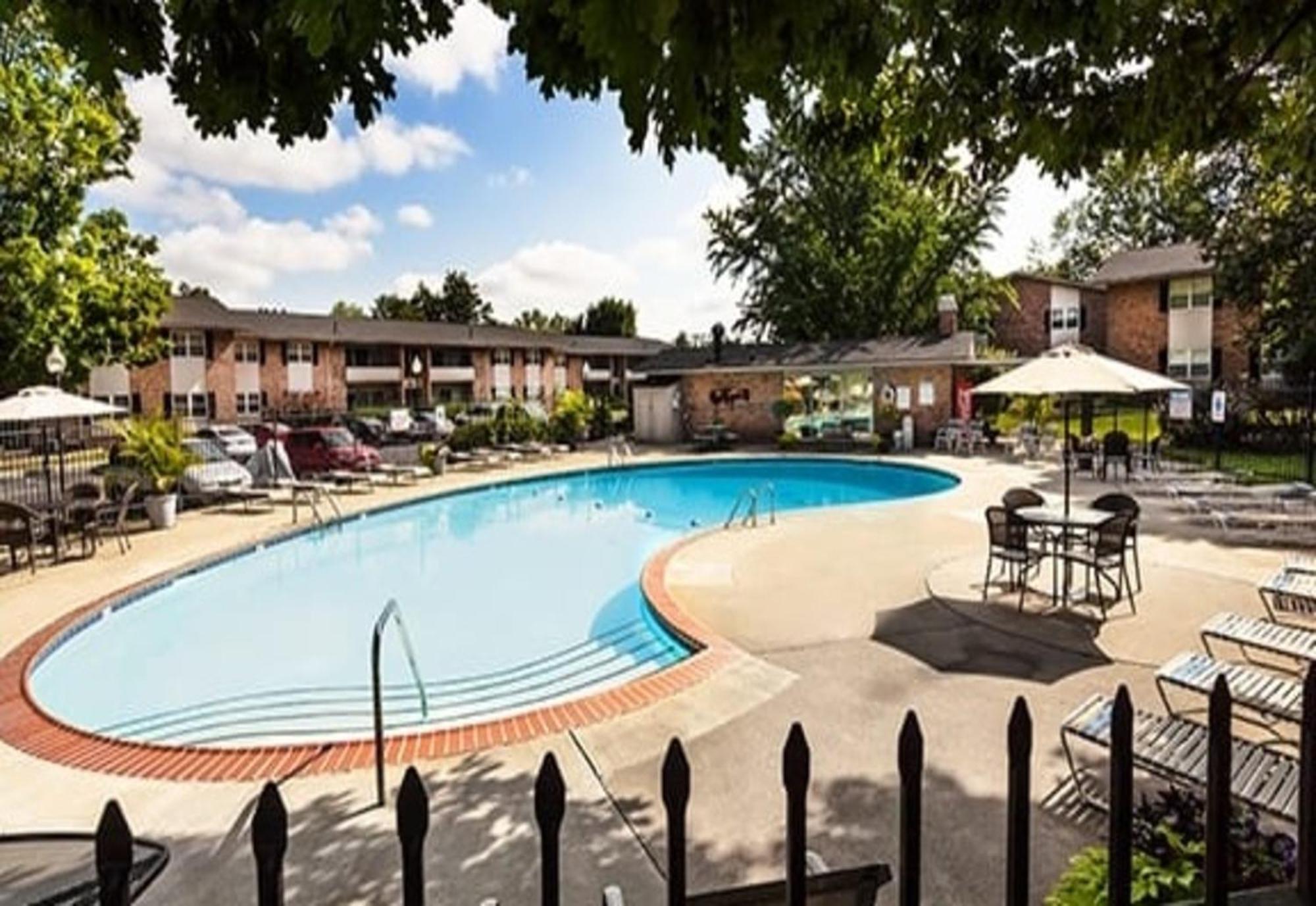 Fountain Parc Apartments By Barsala インディアナポリス エクステリア 写真